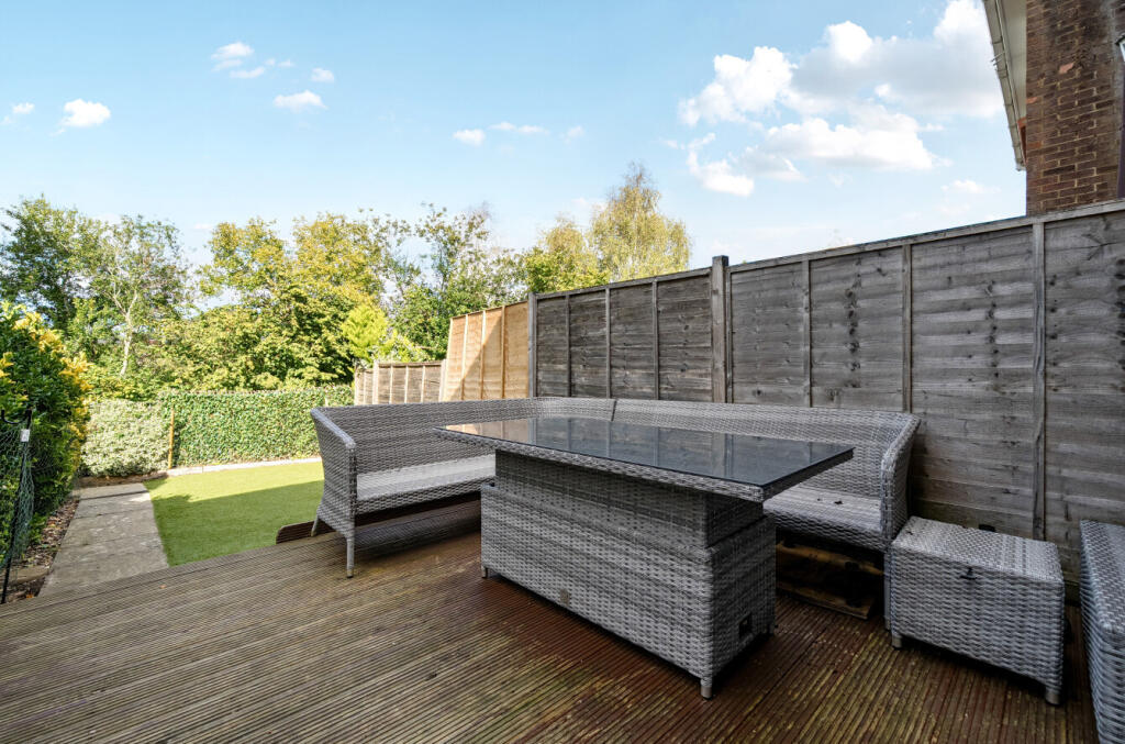 1358865-19-68d138...