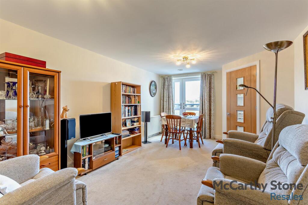 8637877-interior14-800.jpg