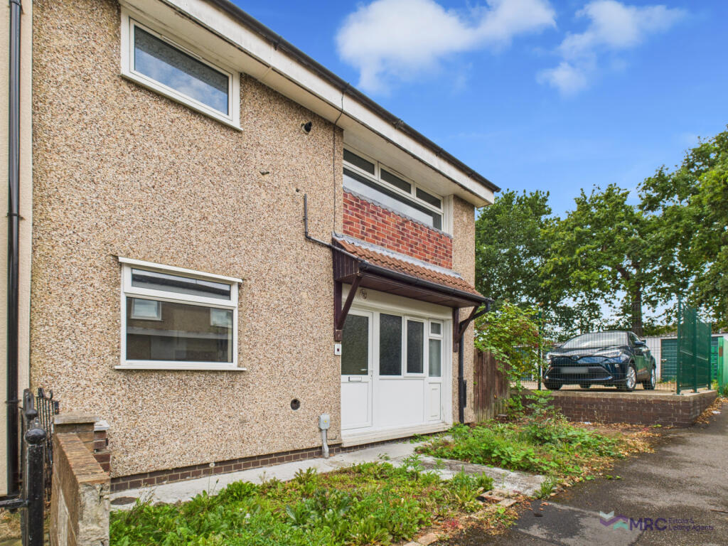 Three Bedroom End Terraced House for Rent