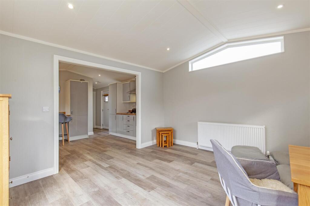 Open Plan Reception Room