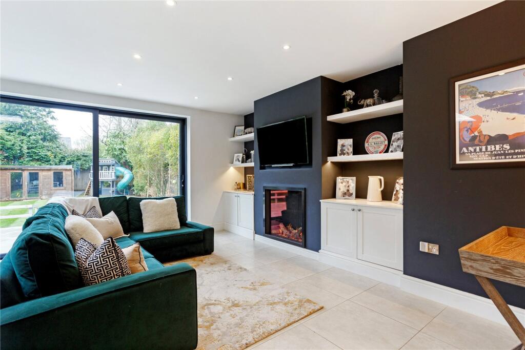 Kitchen/Din/Living