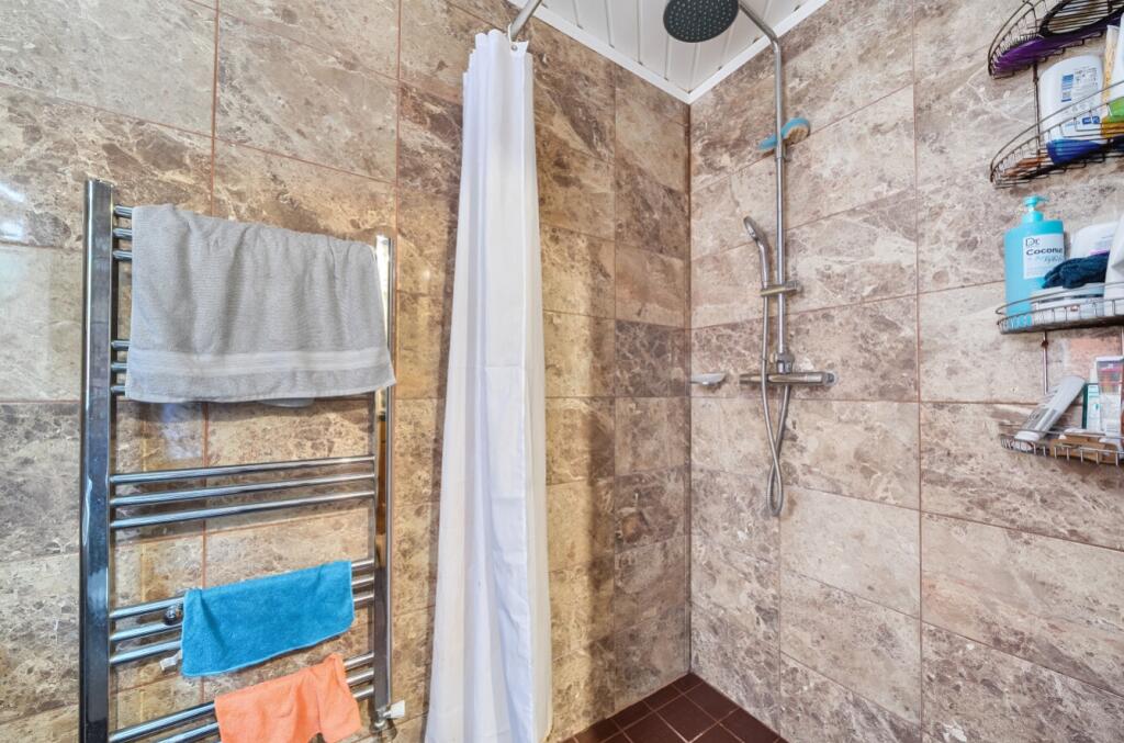 1334907-8-689bbfe2027c4