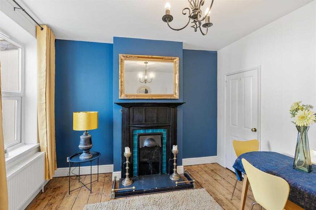 39 Cardiff Road-007.jpg