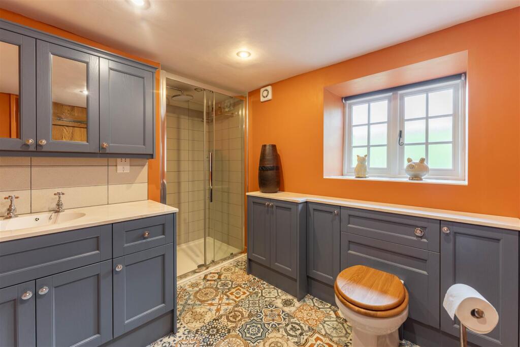 The Bothie - by Visually Rich 00296-HDR.jpg