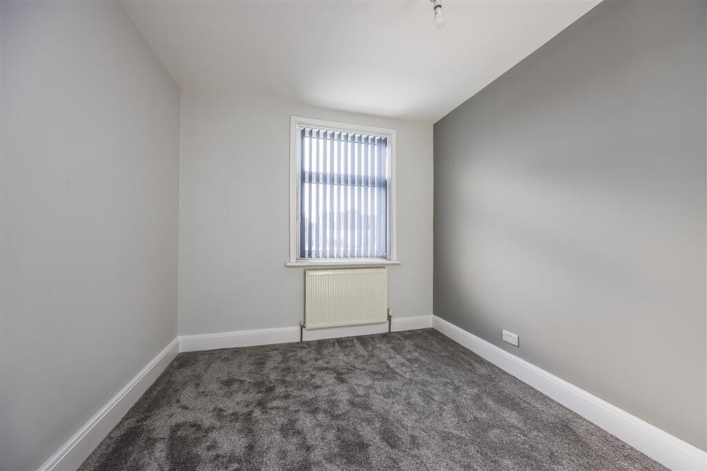 66 Hawthorn Crescent, Cosham-PorticoMarketing-Nexa