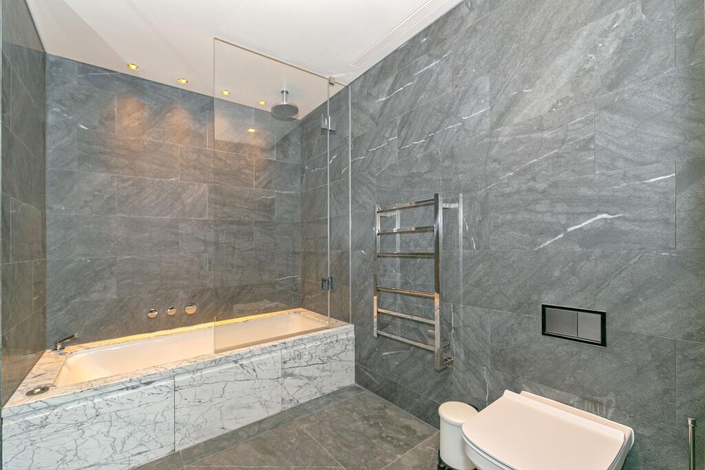 Principal En-Suite