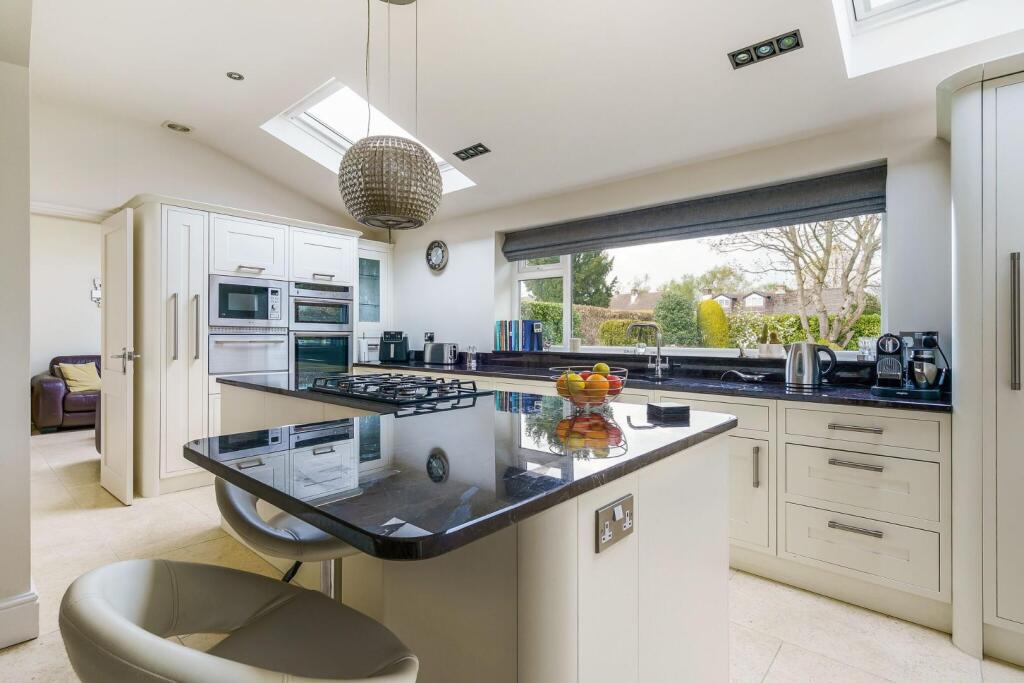 90260_30-Hawksworth-Lane  (9)_low.jpg