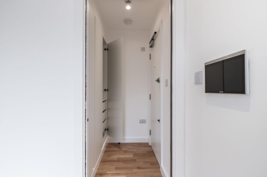 apartment_door