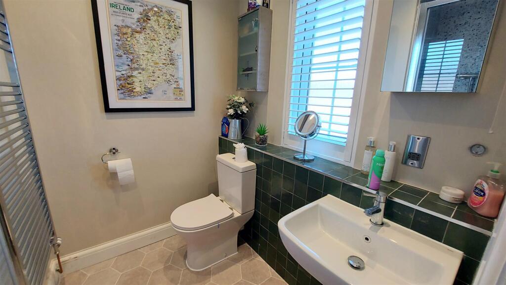 Ensuite
