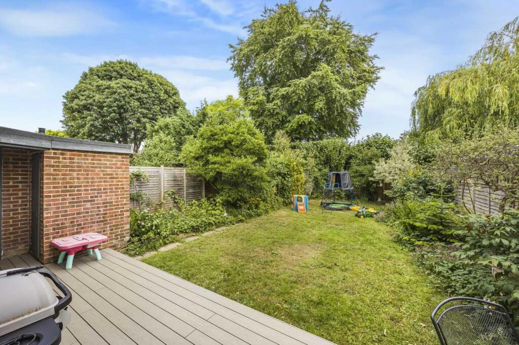 Rear deck to garden