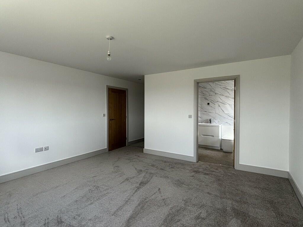 INTERNAL IMAGE FR...