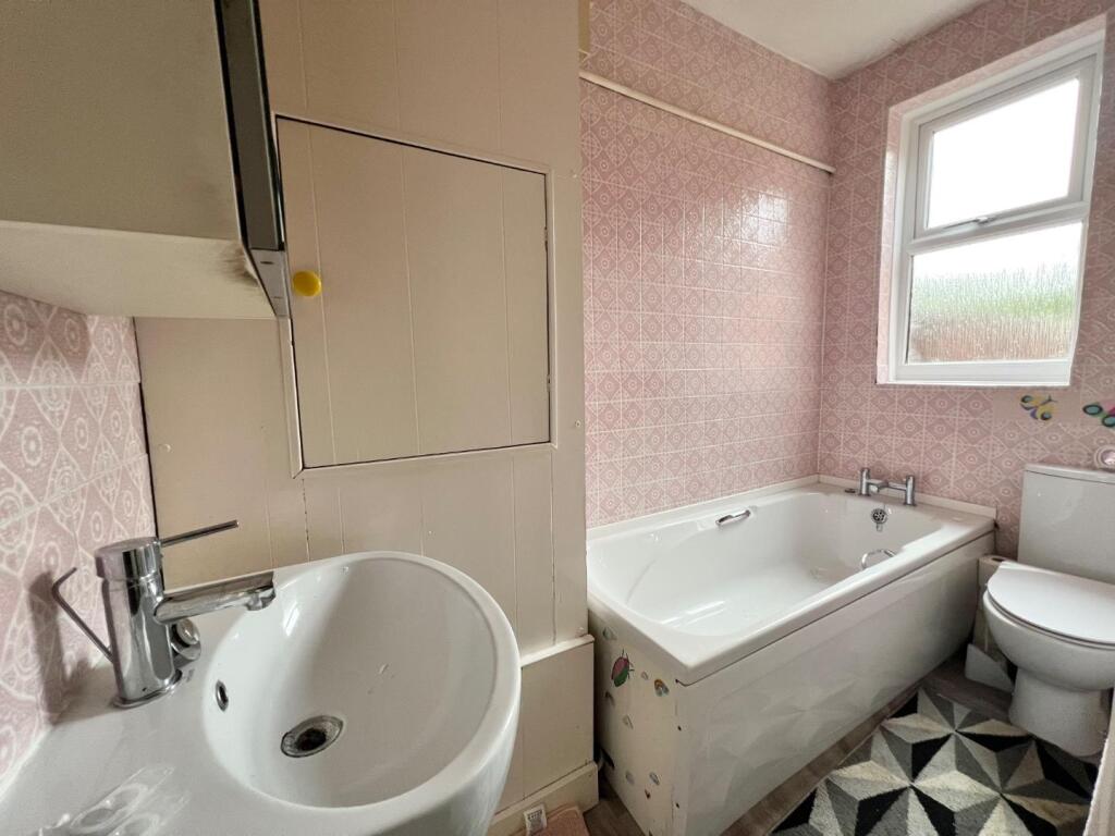 Downstairs Bathroom