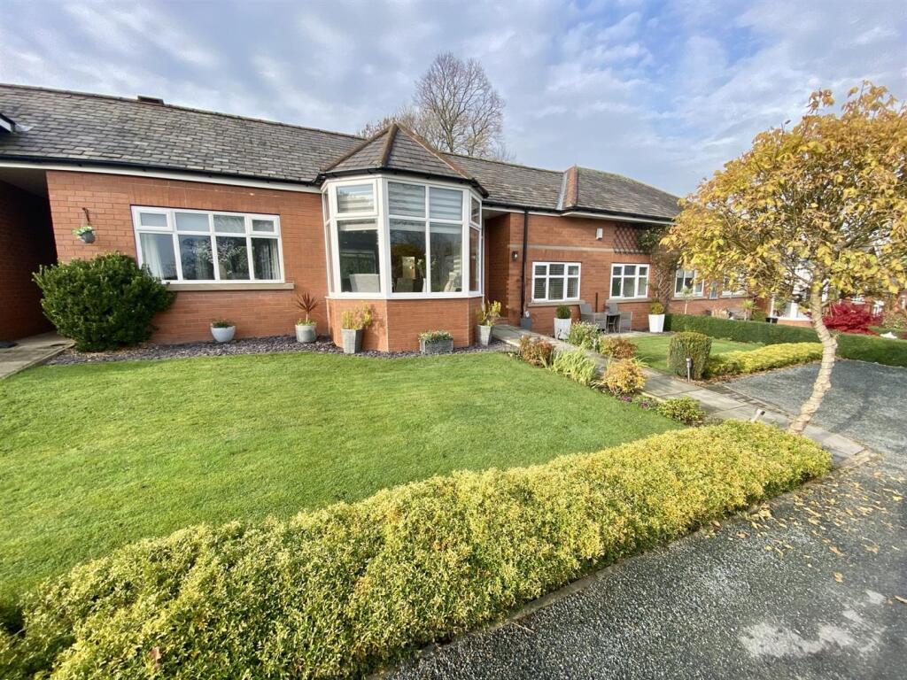 Bramleys Estate Agents - Whitley Road - Mirfield (