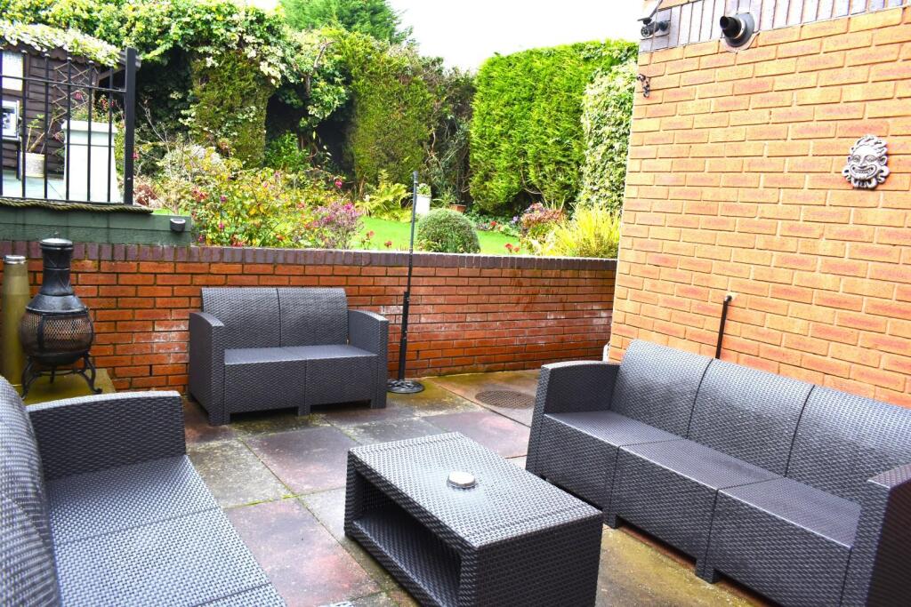 patio.JPG