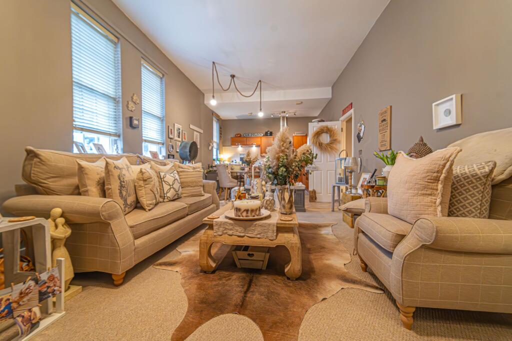 Kitchen/Diner/Lounge