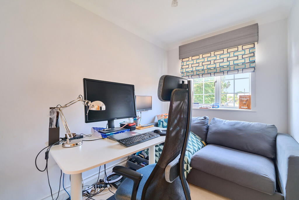 1310261-9-684be2c...