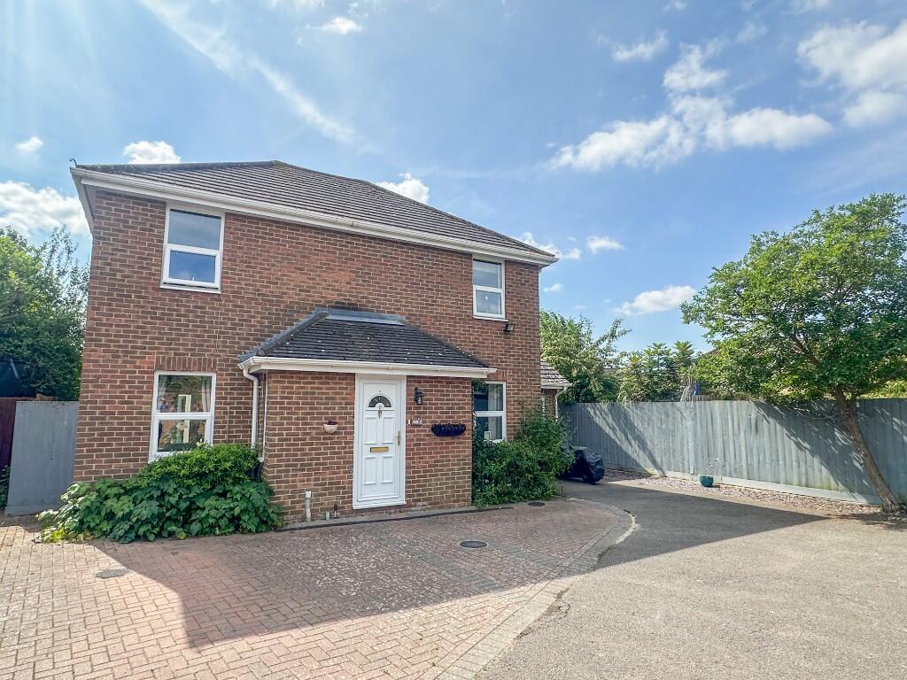 Rowarth Avenue, Grange Farm - IP5