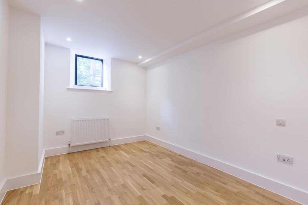 bedroom (example)