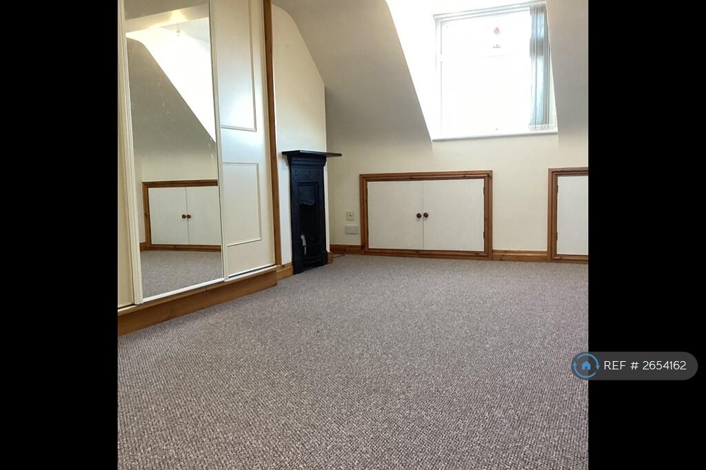 Double Bedroom 1