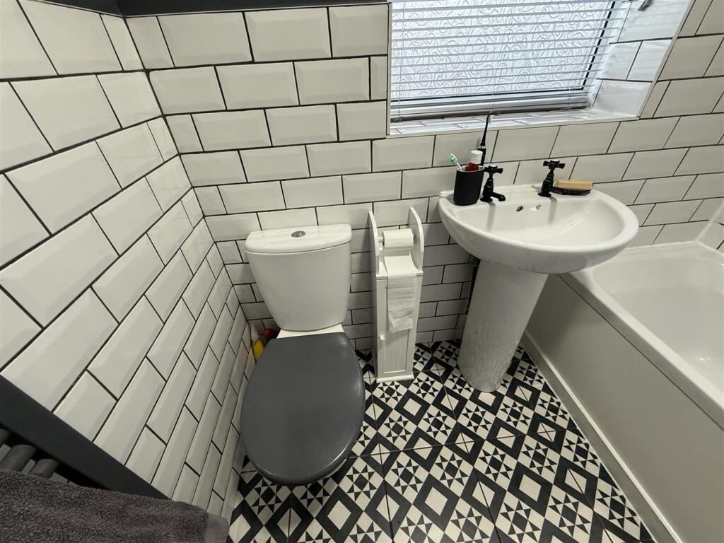 BATHROOM &amp; WC