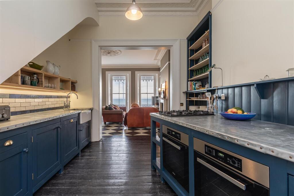 Kitchen/living room