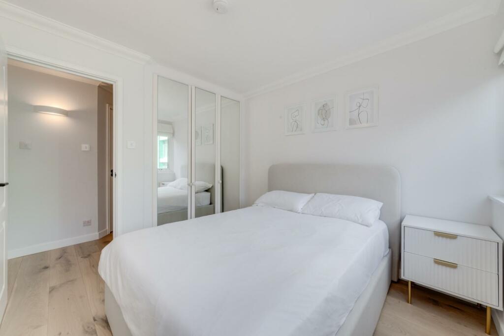 BEDROOM 1 b.jpg