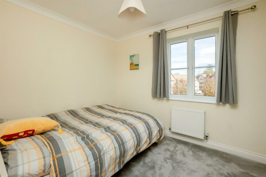 29 Stephenson Way-19.jpg