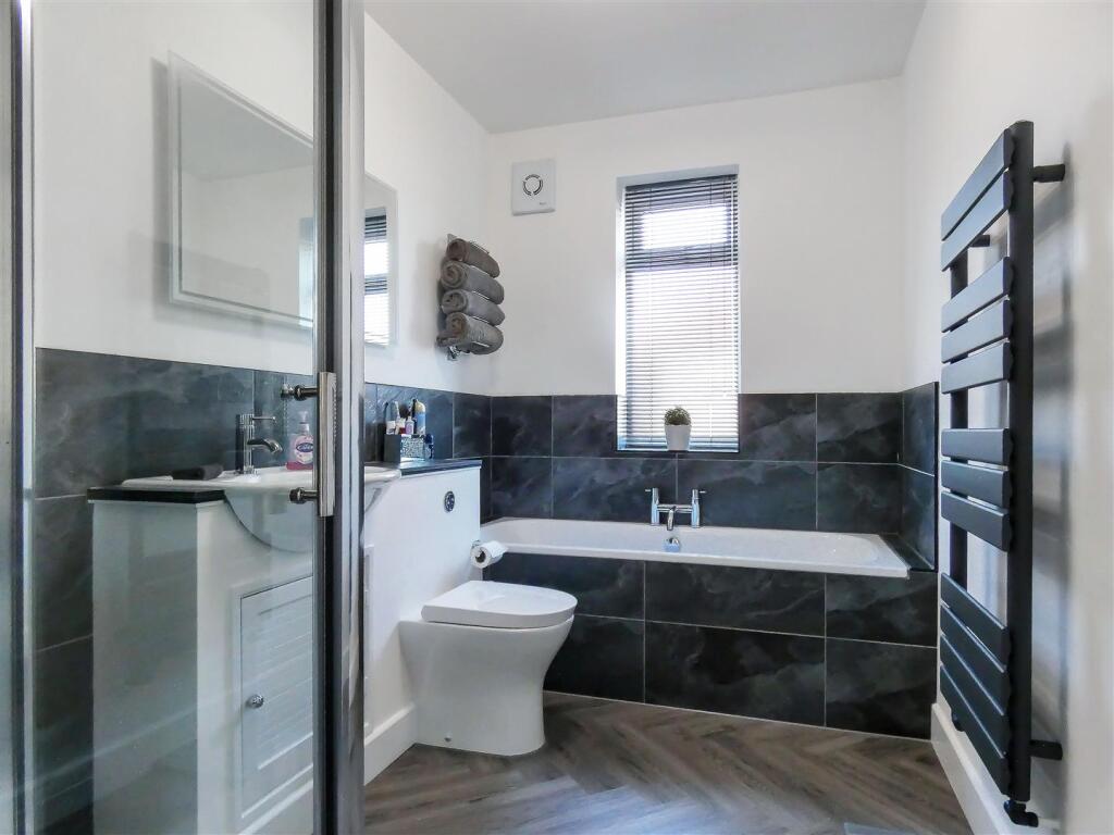 Ground Floor Bathroom