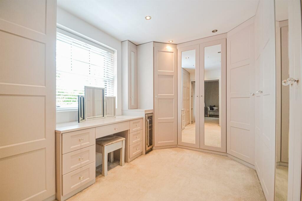 Bed One Dressing Room