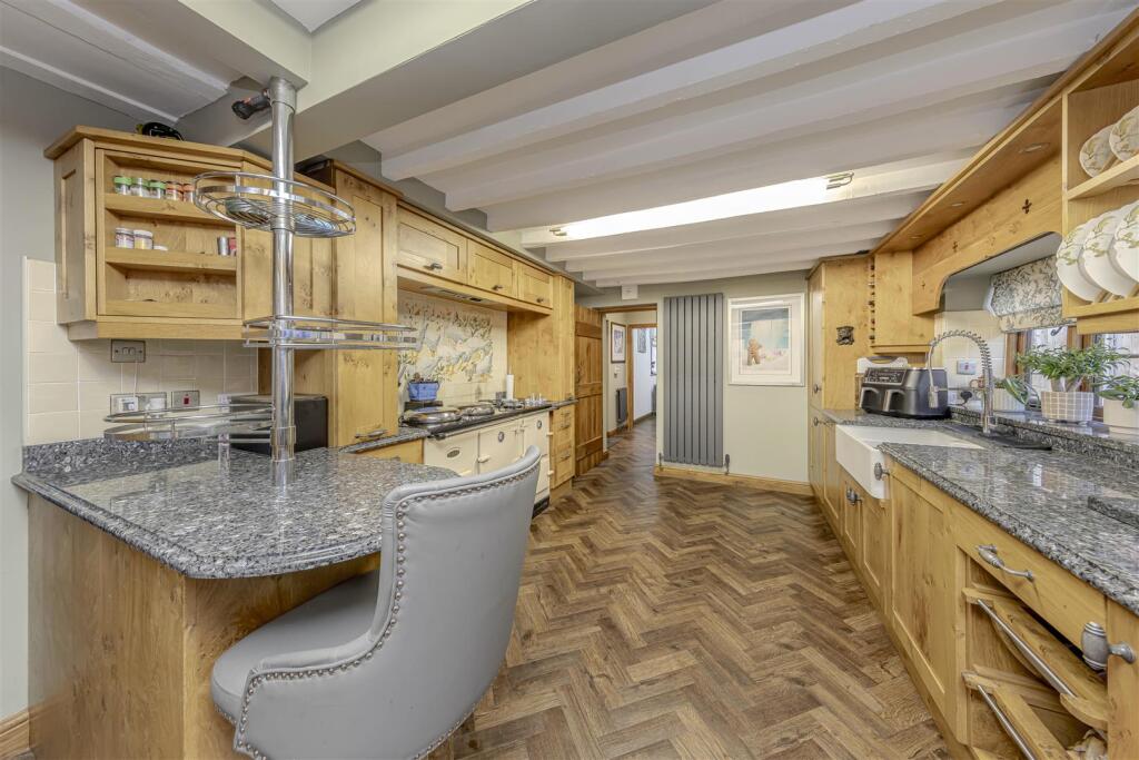 Breakfast Kitchen