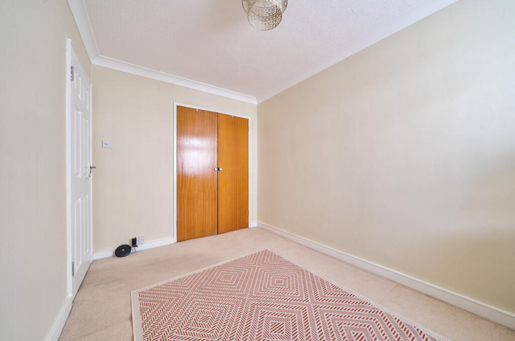 1344488-8-68adf15...