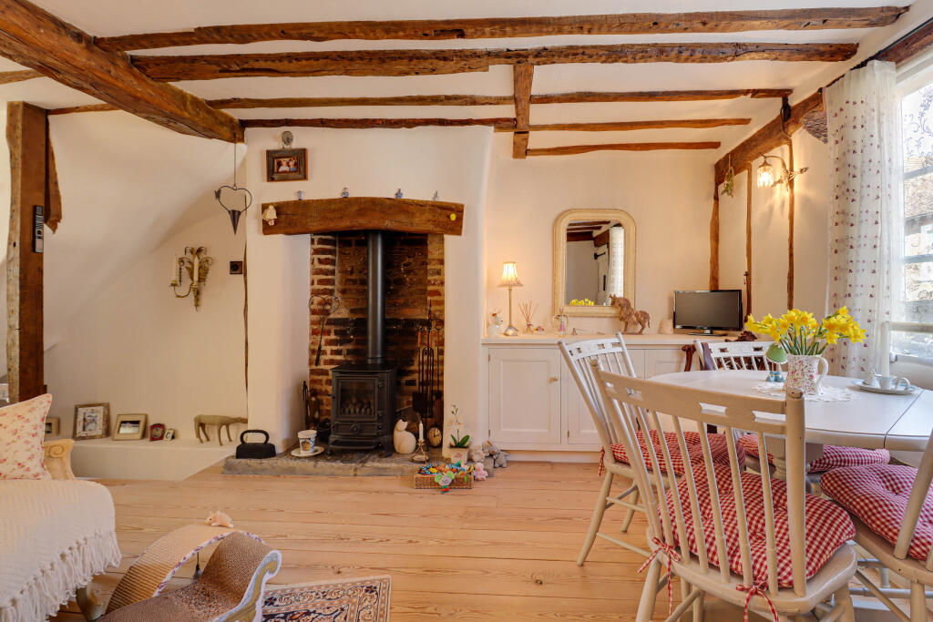 Living/Dining Room
