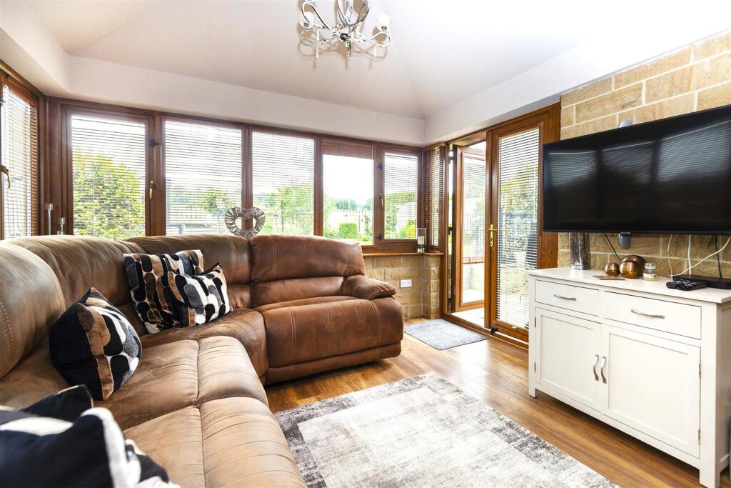 Bramleys Estate Agents - Dewsbury Road - Elland (1