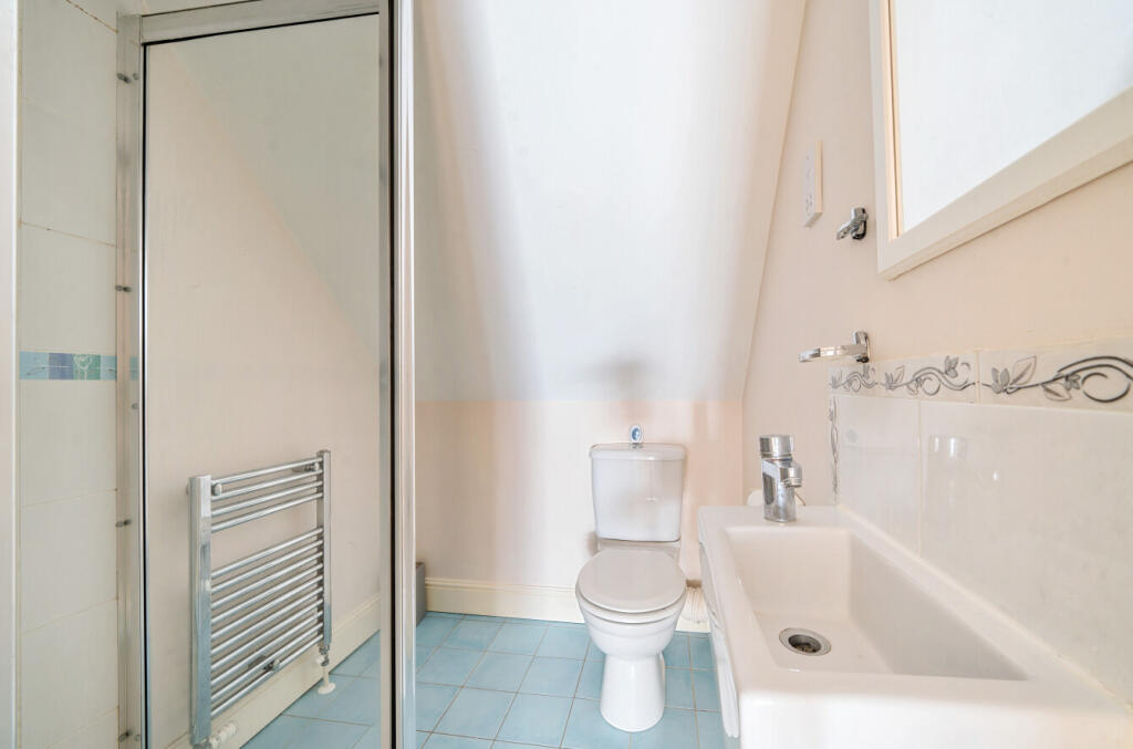 1300686-6-68384fd...