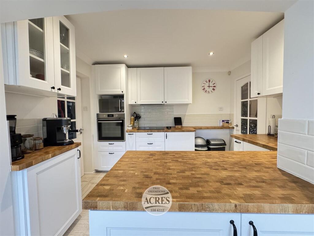 IMG_8546 (Large).jpg