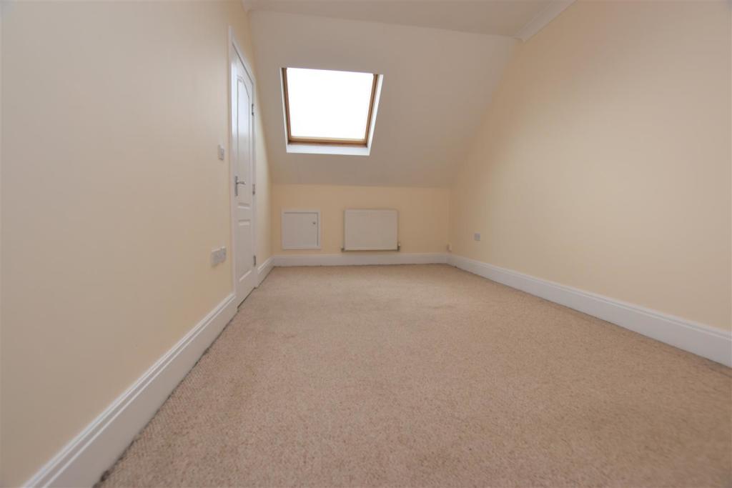 Bedroom One.jpg