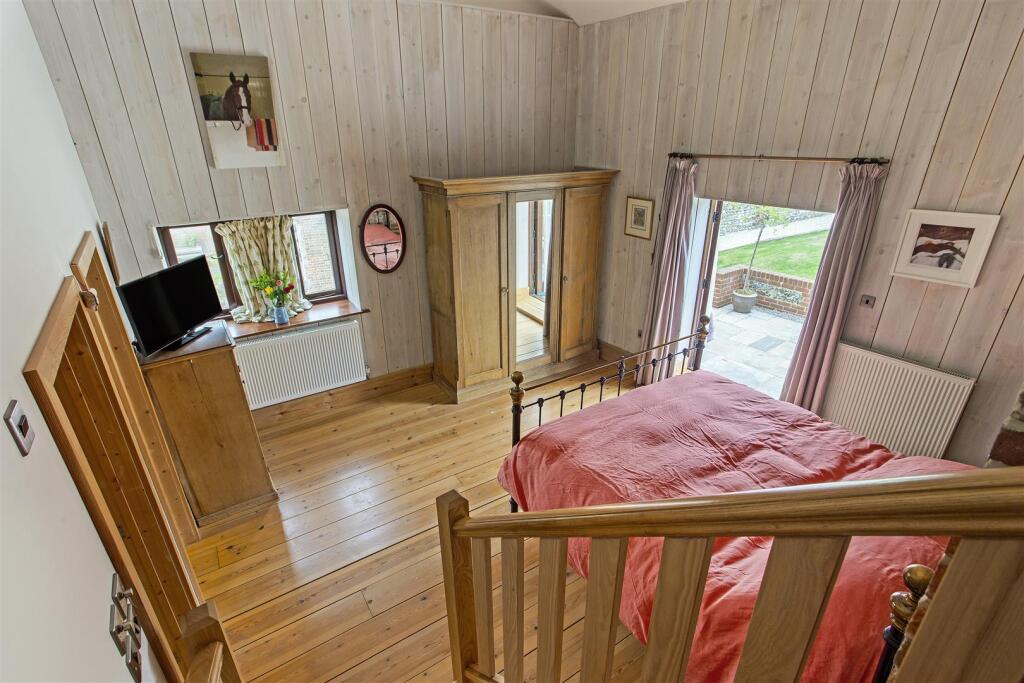 74396_Nightingale Barn - (56).jpg