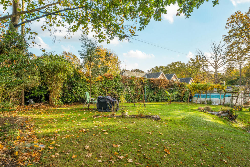 1377064-2-690e1b4...