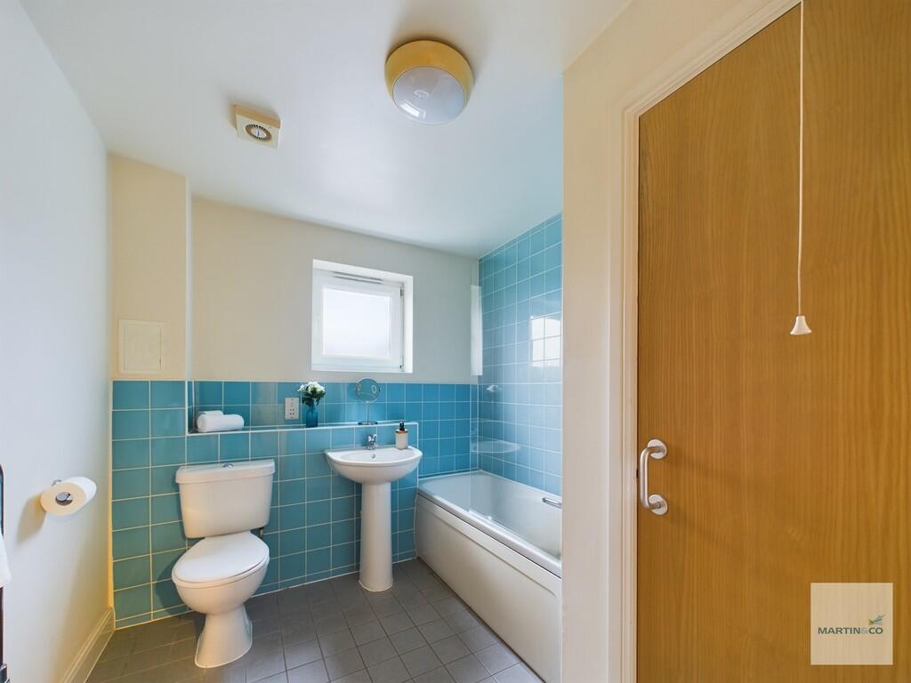 CAM03394G0-PR0225...