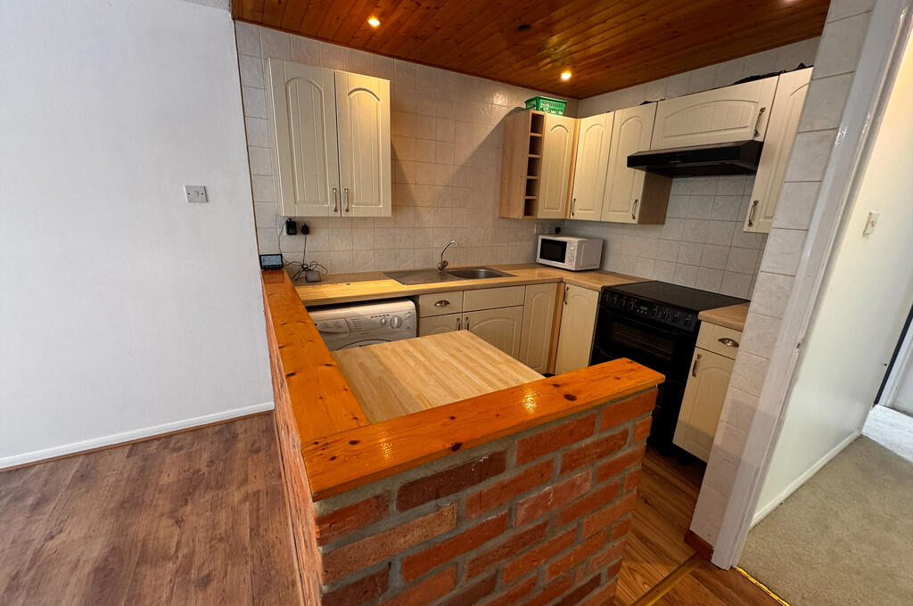 processed-82AA809...