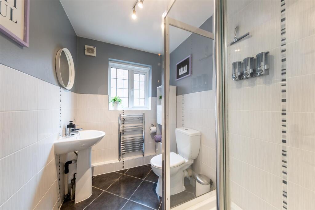 32 Waystead Close-031.jpg