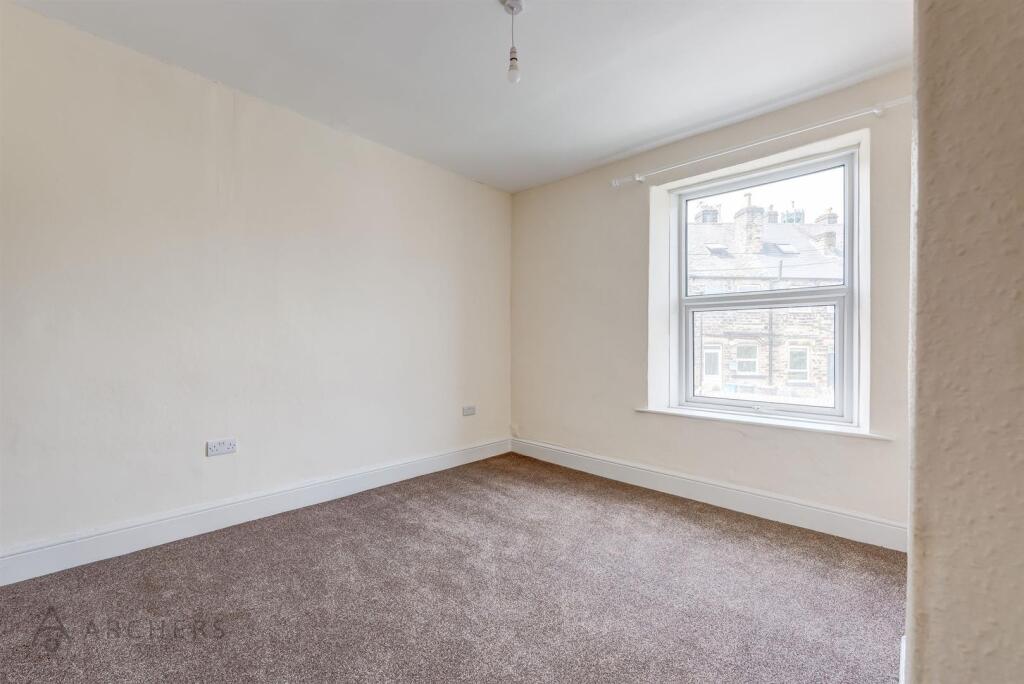 8PickmereRoad(Interior)-10.jpg
