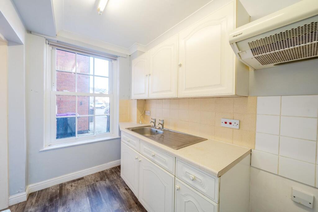 2nd view KITCHEN.jpg