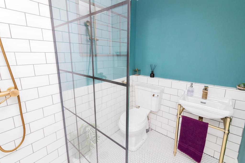 Downstairs Bathroom