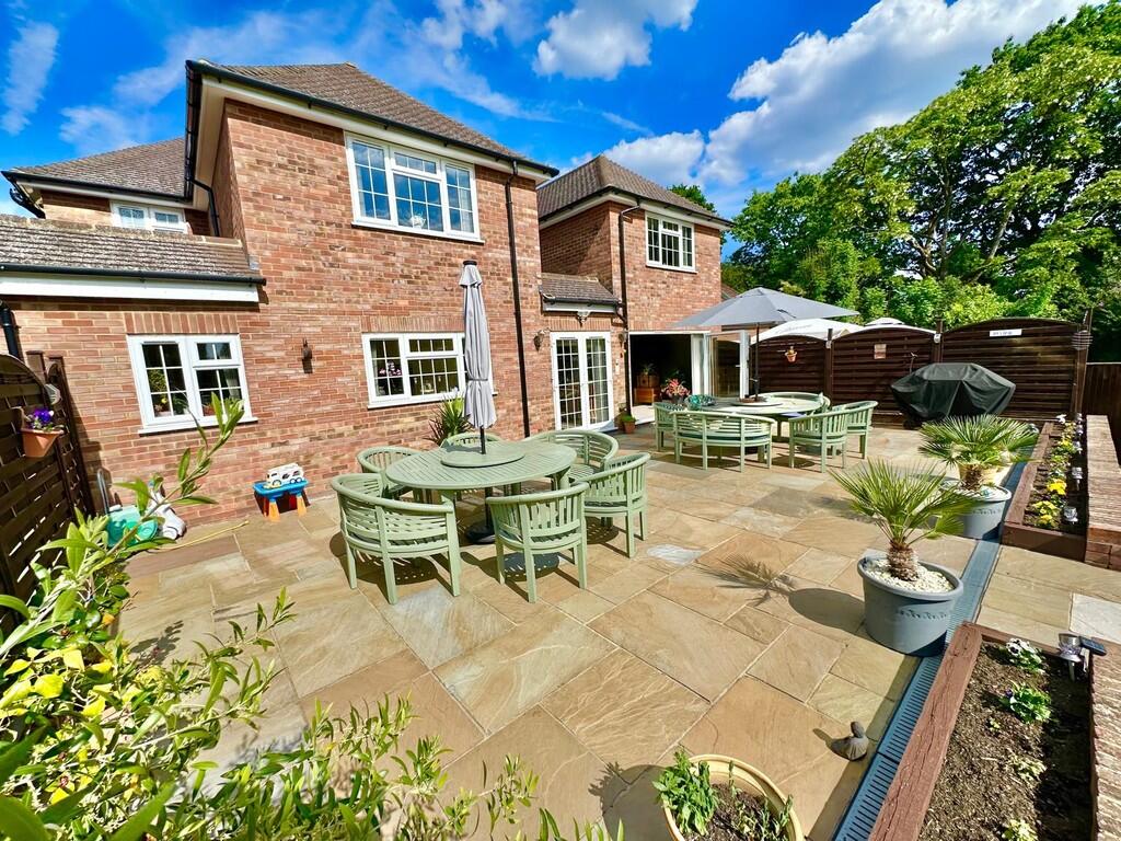 IMG-20250520-WA00...