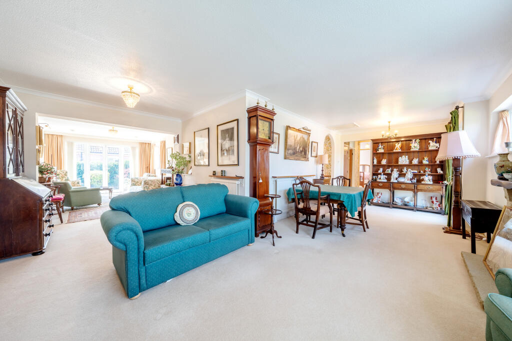 Living / Dining Room