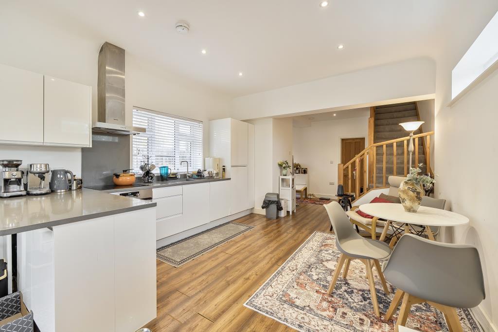 Kitchen and Breakfast Area
