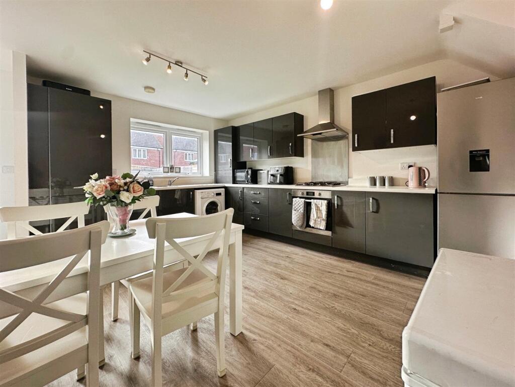 1d23b164--4B34-806A-D10B4C8DB85B-31504-000023881A7