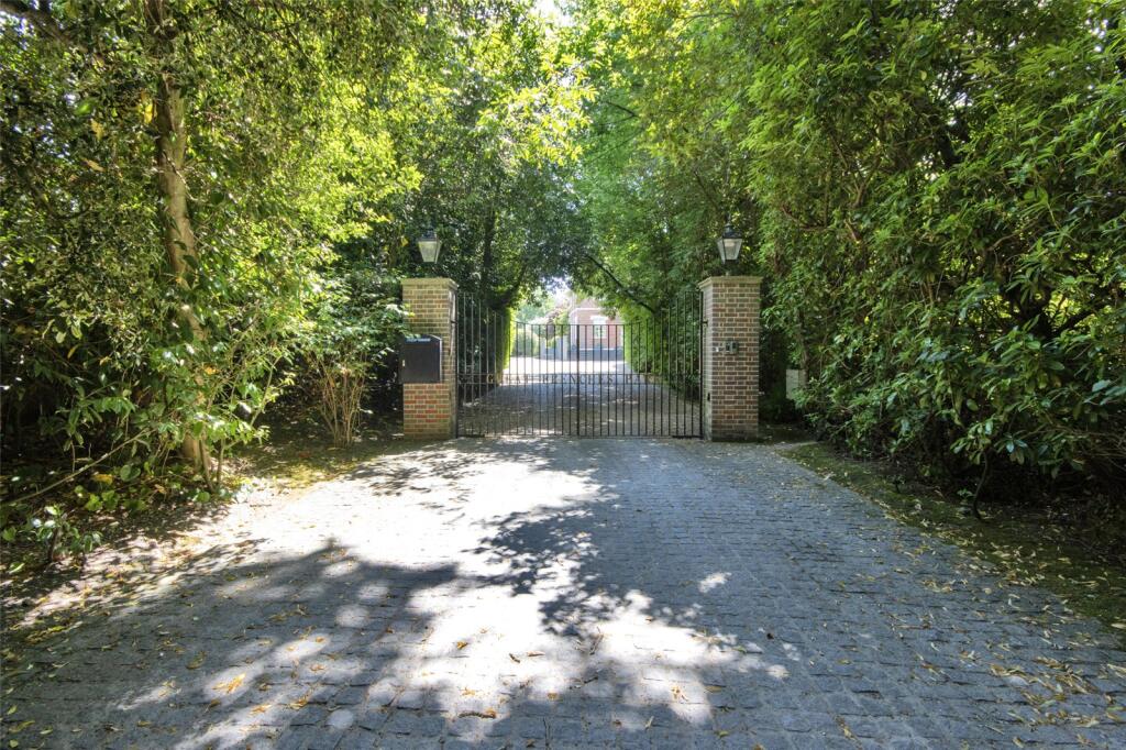 Gated Driveway