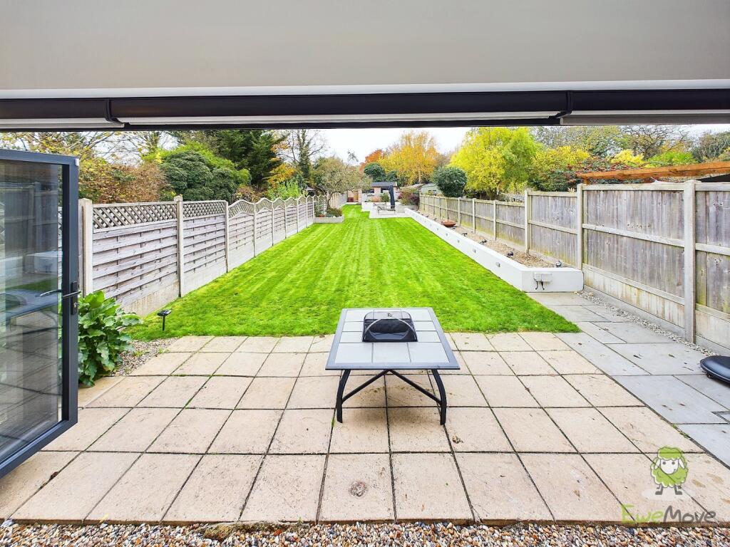 CAM01543G0-PR0103-STILL060